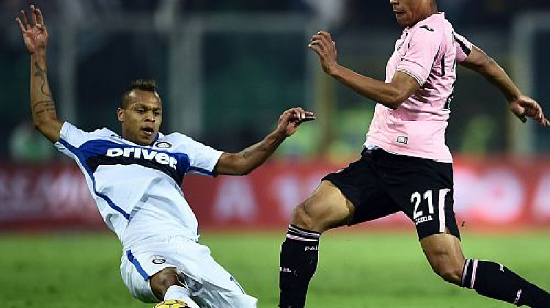 ''Inter'' un ''Palermo'' futbolisti cīņā par uzvaru
Foto: AFP/Scanpix