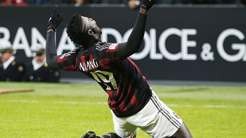 ''Milan'' divu vārtu autors Mbaje Niangs
Foto: AP/Scanpix