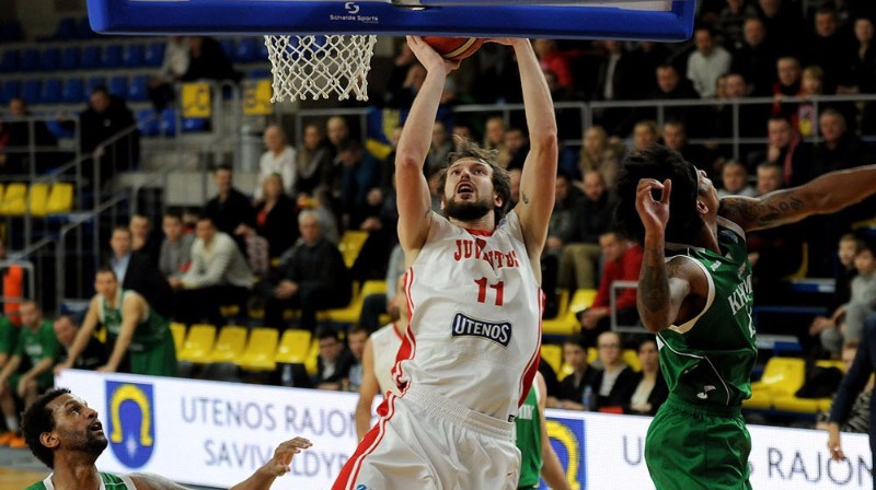 Nākamajā sezonā BK Ventspils sastāvā spēlēs lietuvietis Edgars Zeļonis.

foto: fiba.com