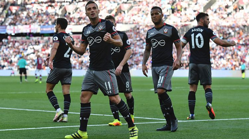 ''Southampton'' atzīmē Dusana Tadiča gūtos vārtus
Foto: AFP/Scanpix