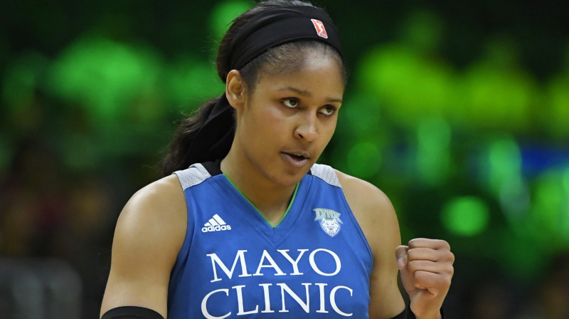 Maja Mūra: 31 punkts WNBA ceturtajā finālspēlē Losandželosā
Foto: AP/Scanpix