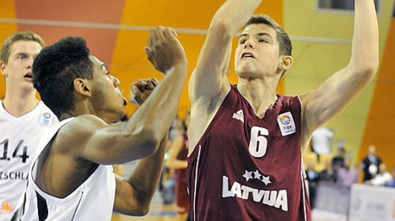 Roberts Blumbergs: Eiropas vicečempions Latvijas U16 izlases sastāvā
Foto: fiba.com