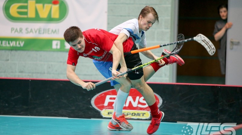 Toms Akmeņlauks un Kristiāns Miezītis
Foto: Floorball.lv