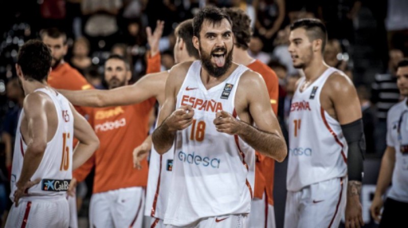 Pjera Oriolas un Spānijas basketbola izlases prieki
Foto: FIBA