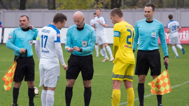 Ne RFS kapteinis Igors Kozlovs, ne "Ventspils" kapteinis Vitālijs Rečickis sestdien spēlēt nedrīkstēs
Foto: FK RFS