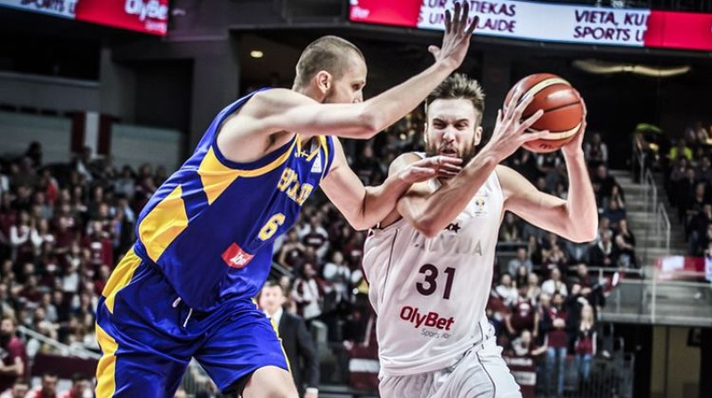 Žanis Peiners spēlē pret Zviedriju
Foto: FIBA