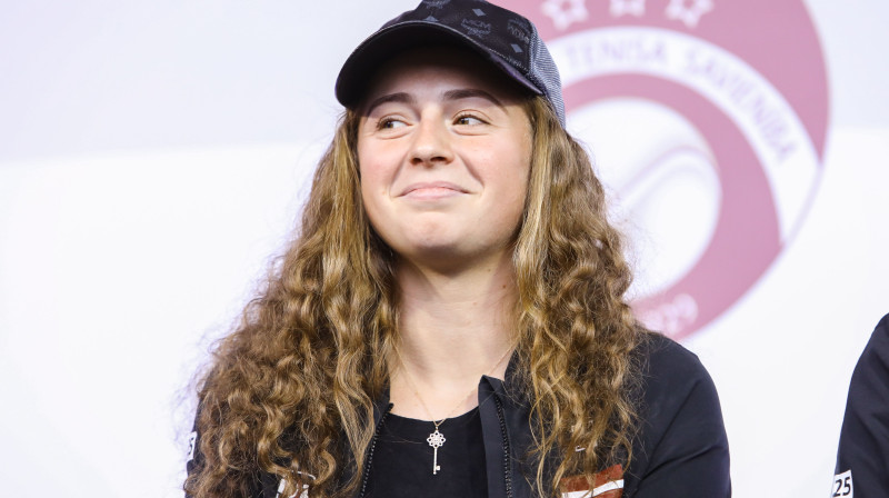 Aļona Ostapenko
Foto: Dmitrijs Suļžics, F64