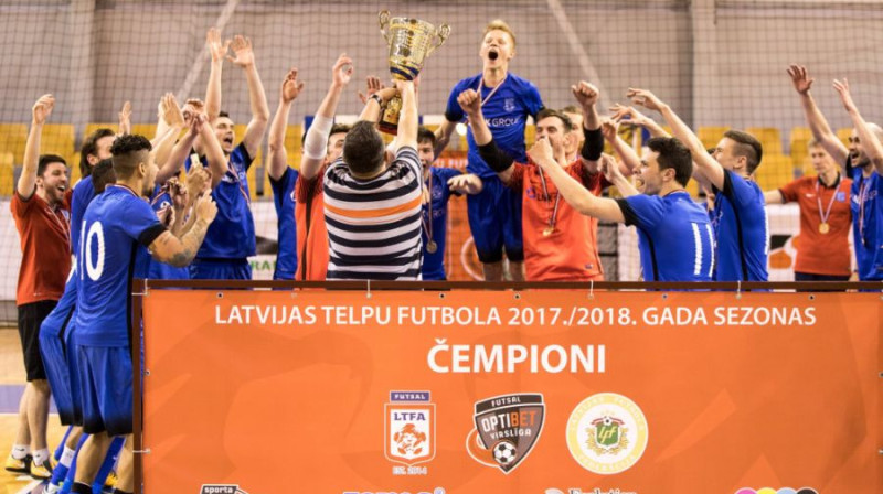 "Nikars" pēc triumfa Latvijas čempionātā
Foto: fknikars.lv