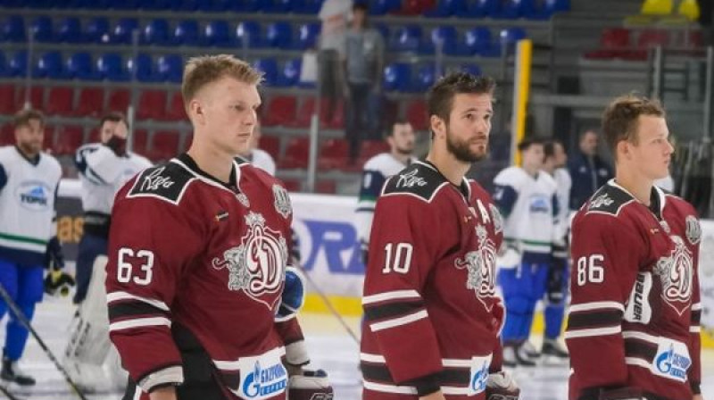 Dmitrijs Šuļeņins un Lauris Dārziņš
Foto:Raimonds Volonts/Dinamo Rīga