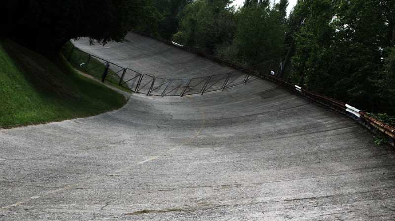 Moncas trases vecā ovāla daļa. Foto: monza.it