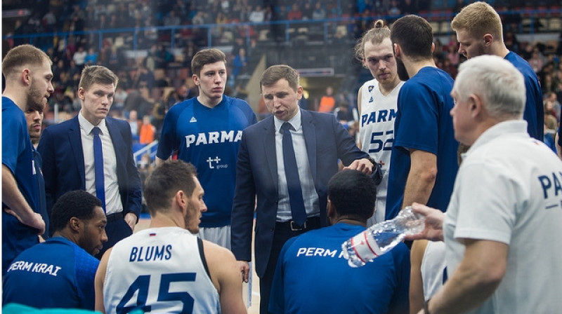 Nikolajs Mazurs un Jānis Blūms. Foto: VTB līga