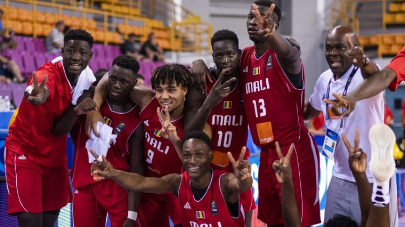 Mali spēlētāji. Foto: FIBA