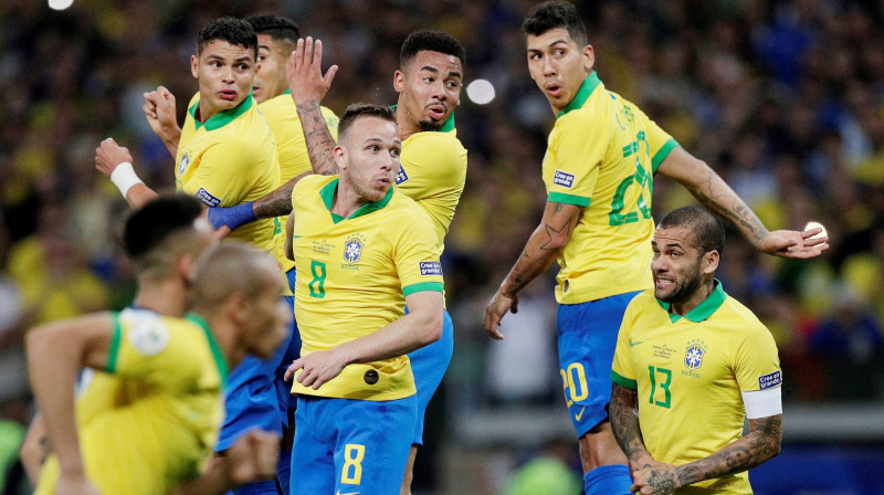 Brazīlijas izlases futbolisti. Foto: Ueslei Marcelino/Reuters/Scanpix