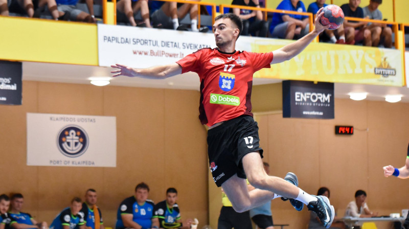 Viktors Tarasenko. Foto: handball.lv