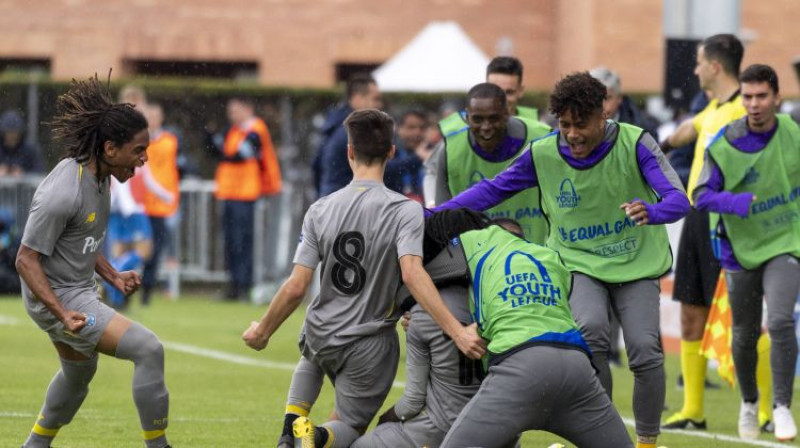 "Porto" U19 futbolisti aizvadītās sezonas UEFA Jaunatnes līgā. Foto: imago images / Just Pictures/Scanpix