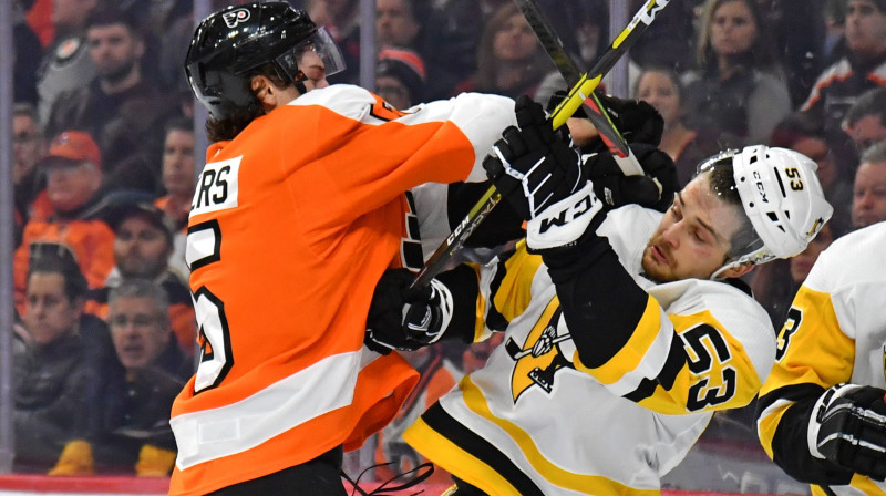 Teodors Bļugers pret "Flyers". Foto: Eric Hartline-USA TODAY Sports/Scanpix