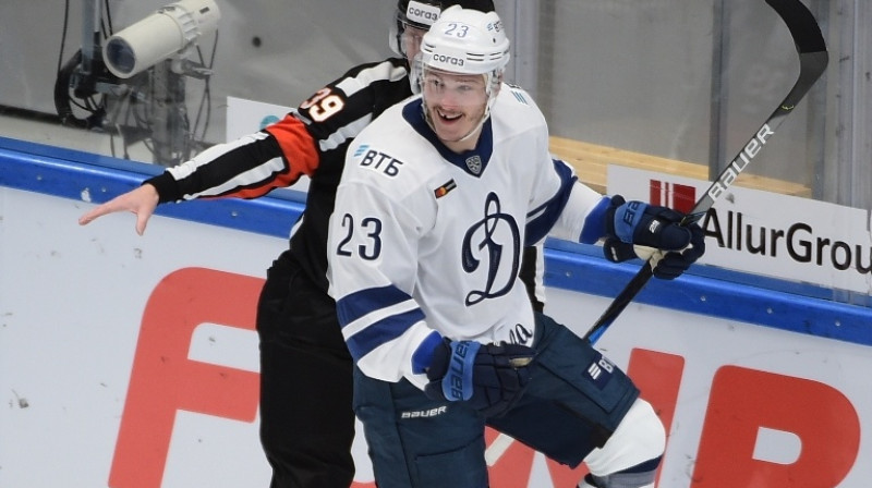 Dmitrijs Jaškins. Foto: hcbarys.kz