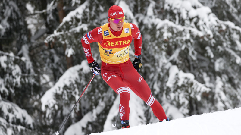 Aleksandrs Boļšunovs turpina dominēt 2021. gada "Tour de Ski". Foto: AP/Scanpix