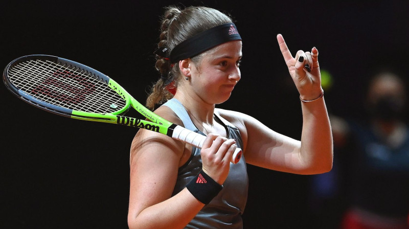 Aļona Ostapenko. Foto: EPA/Scanpix