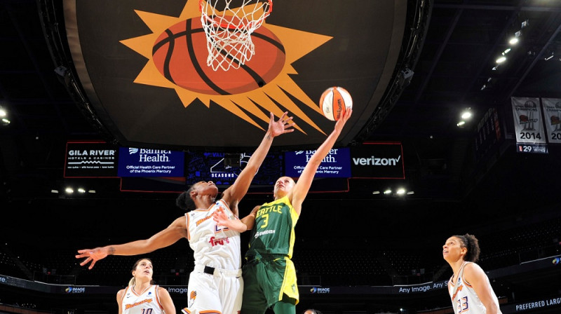 Kitija Laksa 2021. gada 8. maijā Fīniksā. Foto: Seattle Storm