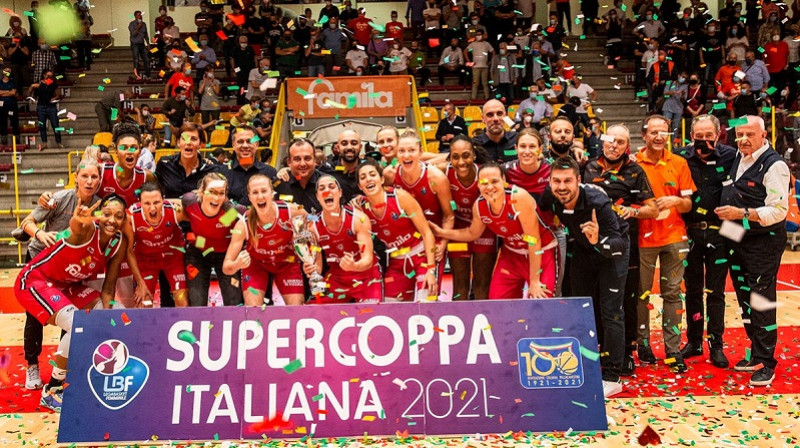 "Famila Schio" basketbolistes: Itālijas Superkausa ieguvējas 2021. gada 28. septembrī. Foto: LBF