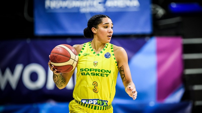 Gabija Viljamsa un "Sopron Basket" 2022. gada 2. februārī kvalificējās Eirolīgas "play-off". Foto: EuroLeague Women