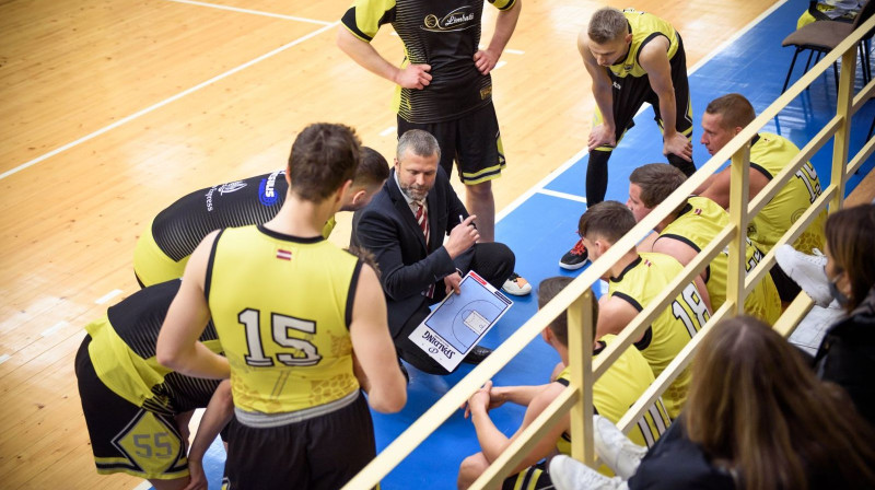 OC ''Limbaži'' basketbola komanda. Foto: basket.lv