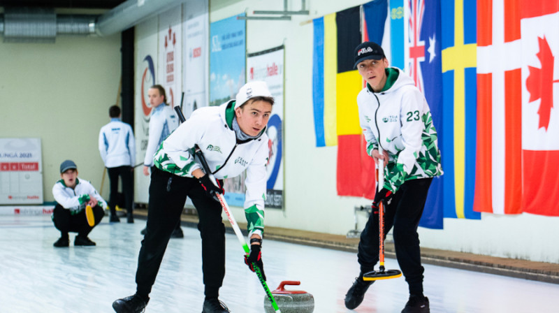 No kreisās puses: Kristaps Zass, Krišjānis Java, Toms Sondors
Foto: Ansis Ventiņš