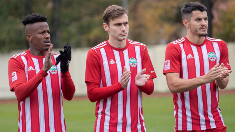 Dodo un Jurijs Mate pagarinājuši līgumus ar "Liepāju". Foto: FK Liepāja