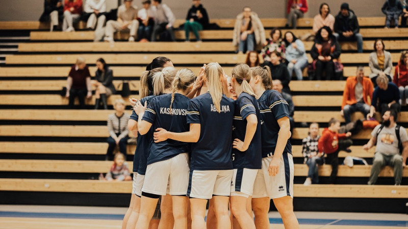 Jūrmalas basketbolistes. Foto: Artis Veigurs