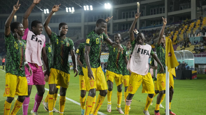 Mali U17 valstsvienības futbolisti. Foto: Achmad Ibrahim/AP/Scanpix