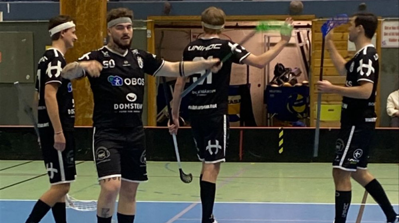 Toms Niedre (#50) atzīmējās ar trim vārtu guvumiem, foto: Akerselva