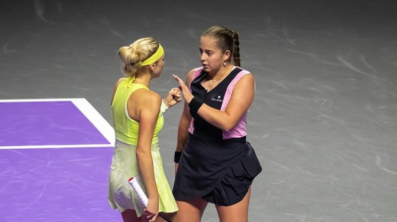 Ludmila Kičenoka un Aļona Ostapenko. Foto: Jimmie48 / WTA