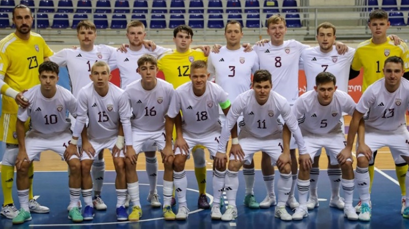 Latvijas telpu futbola izlase. Foto: Artūrs Stabulnieks