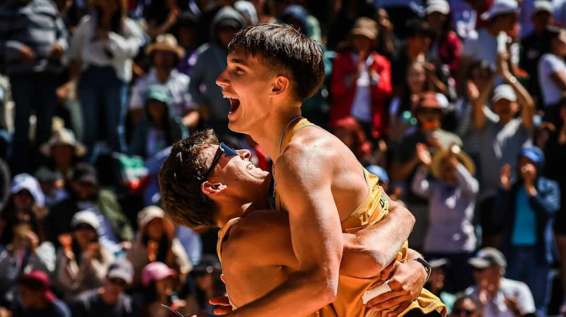 Kristians Fokerots un Gustavs Auziņš. Foto: volleyballworld.com