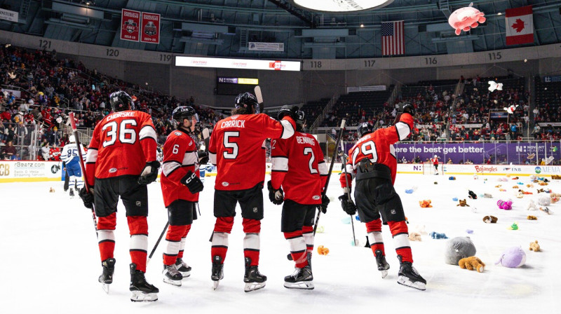 Aina pēc Sanda Vilmaņa vārtu guvuma. Foto: Charlotte Checkers