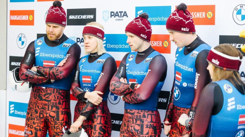 Latvijas kamaniņu sporta komanda Foto: LKSF