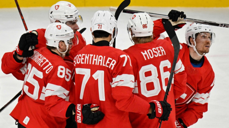 Šveices hokejisti. Foto: AFP/Scanpix