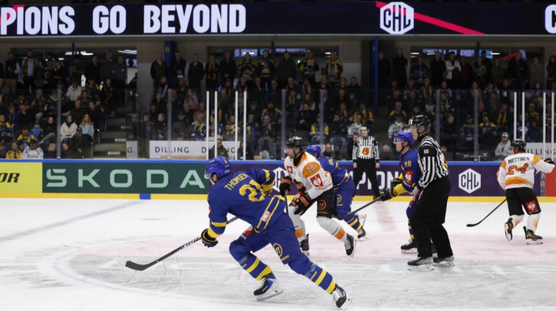 Mirklis Herningas un Kouvolas vienību cīņā Čempionu līgā. Foto: Camilla Lafranz Baden