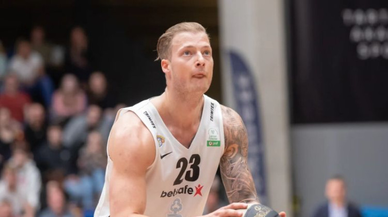 Ivo Tamms vēl Pērnavas kreklā. Foto: Aldo Lūds/ohtuleht.ee