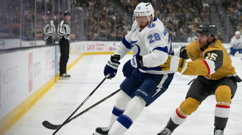 Zemgus Girgensons. Foto: AP/Scanpix