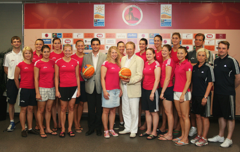 U20 jauno sieviešu basketbola izlase