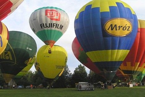 Atklātas gaisa balonu sacensības Valmierā