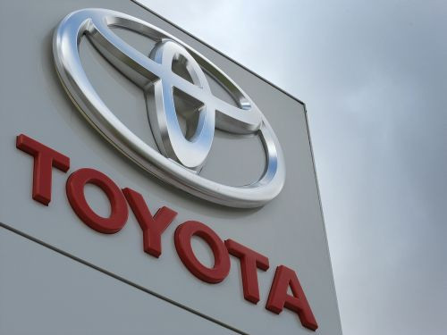 ''Toyota'' atgriešanās WRC joprojām miglā tīta