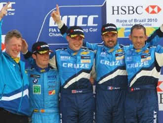 WTCC komanda ''Chevrolet'' pagarina līgumus ar trim braucējiem