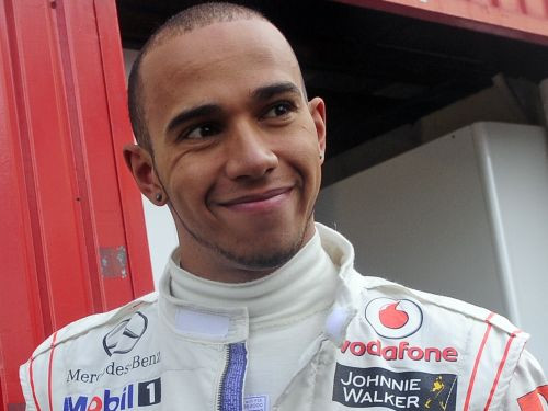 Batons un Hamiltons: "''Red Bull" un "Ferrari" ir mums krietni priekšā''