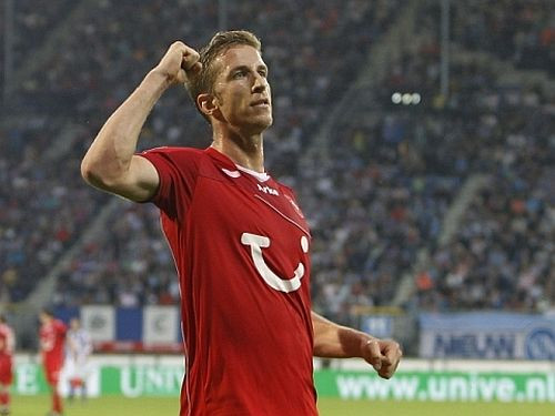 "Twente" graujoša uzvara un līderes gods; "Ajax" zaudē pirmos punktus