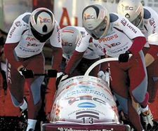 Bobslejs un skeletons