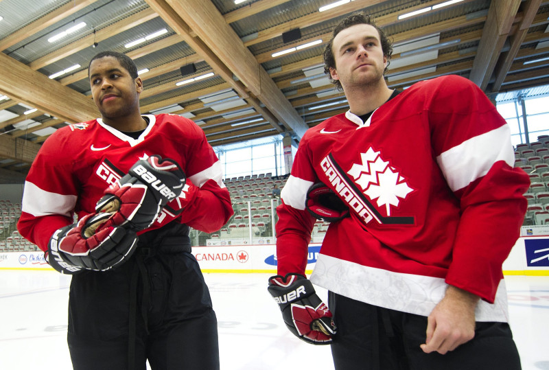 Kanādas U-20 izlases sastāvā arī divi pašreiz NHL spēlējoši uzbrucēji