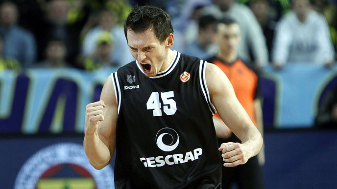 Jānis Blūms sasniedz Eirolīgas "play-off", 1/4 finālā pret CSKA